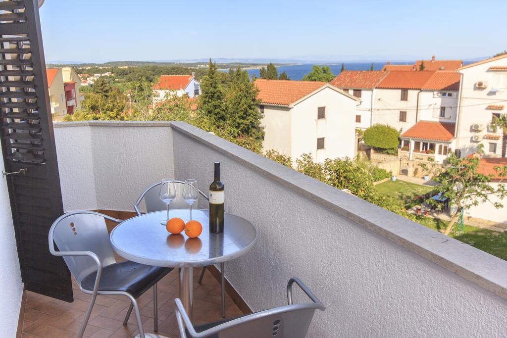 Alison Apartments Премантура Екстериор снимка